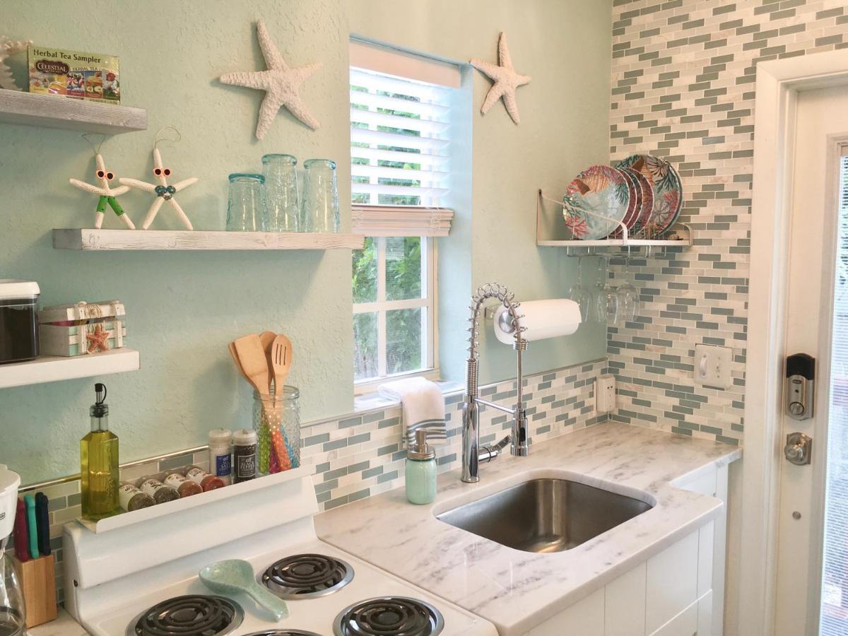 Coastal Studio Escape! Naples Exterior photo